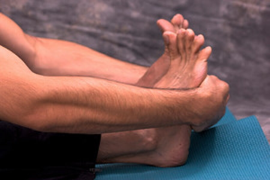 How Stretches Can Keep Your Toes Healthy
